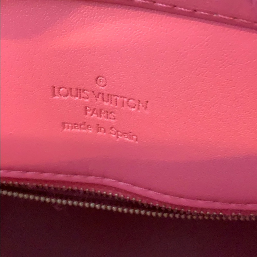 Genuine Louis Vuitton pink purse. - Picture 7 of 7